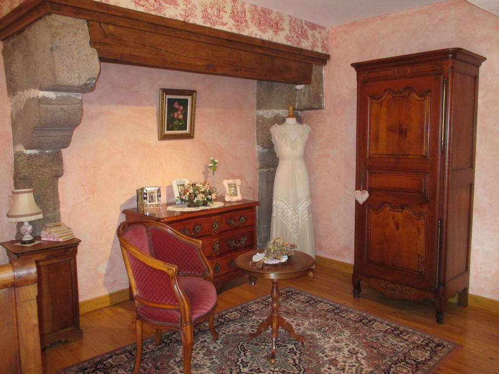Les Sources Bed and Breakfast Poilley  Exterior foto